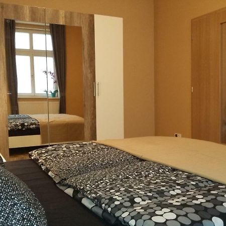 Angel Apartment Nr 4 Near To The Center Praha Bagian luar foto